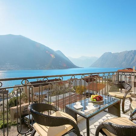 2Montenegro Limeta Apartments With Pool Cattaro Esterno foto