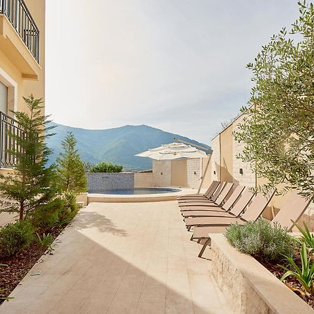 2Montenegro Limeta Apartments With Pool Cattaro Esterno foto