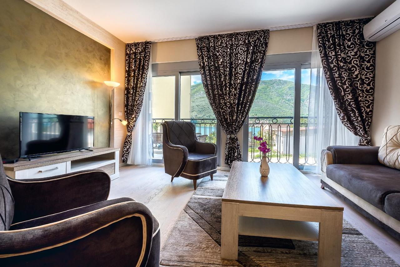 2Montenegro Limeta Apartments With Pool Cattaro Esterno foto