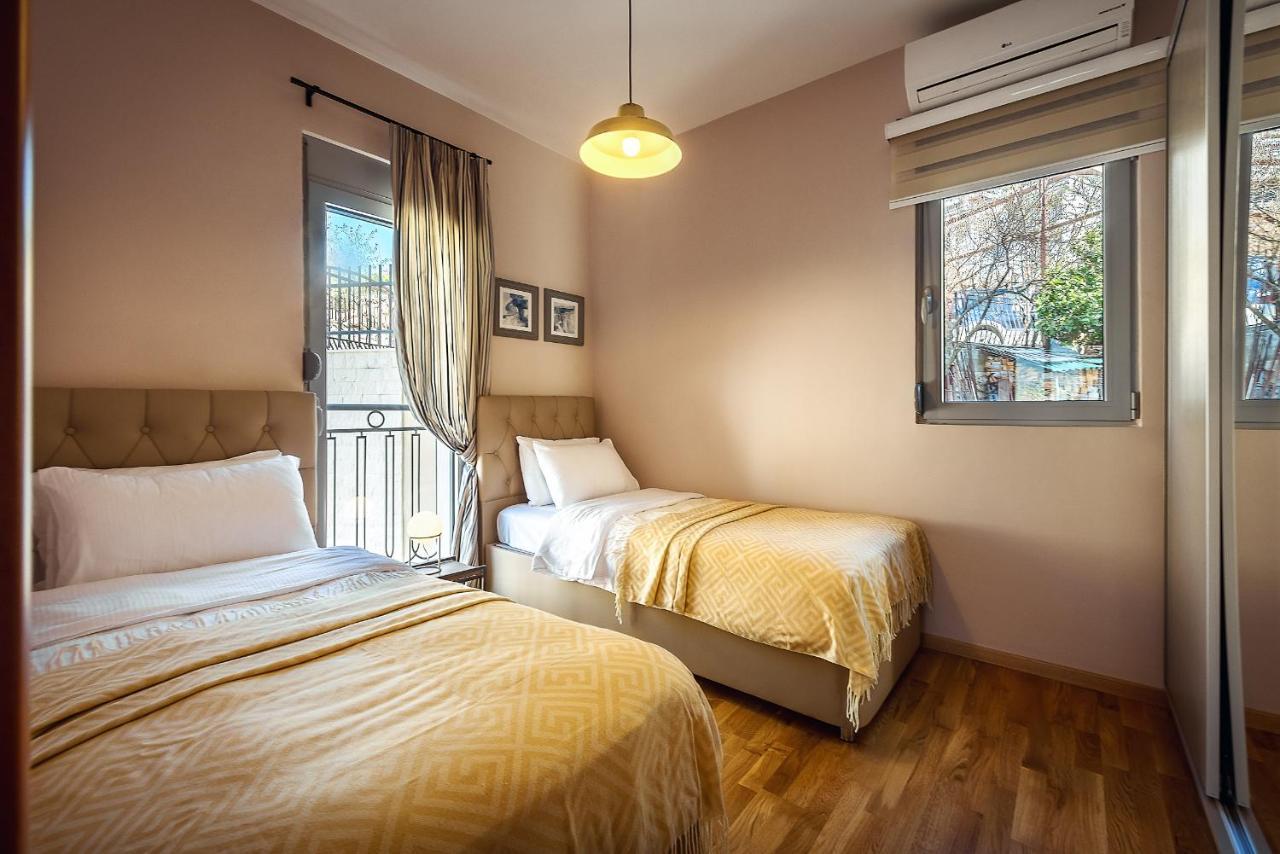 2Montenegro Limeta Apartments With Pool Cattaro Esterno foto