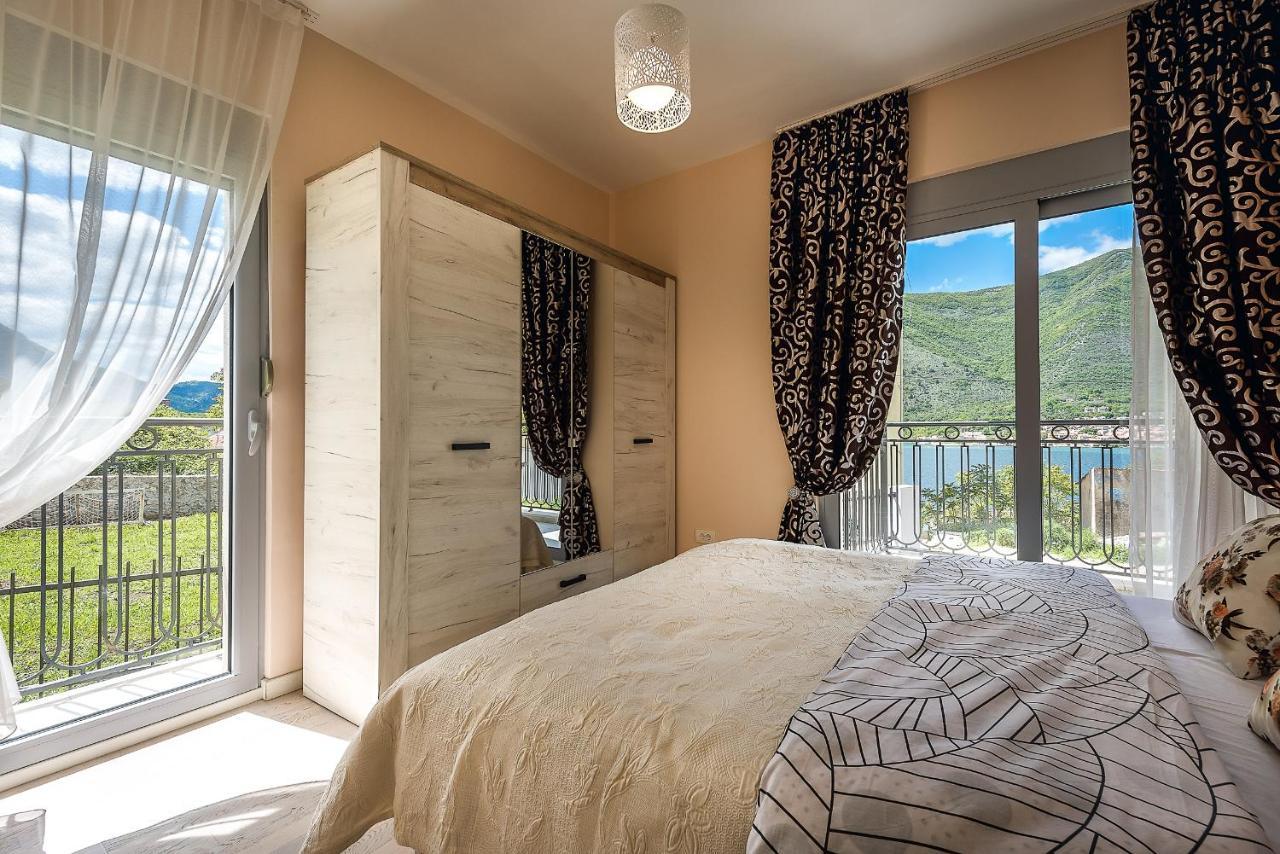 2Montenegro Limeta Apartments With Pool Cattaro Esterno foto