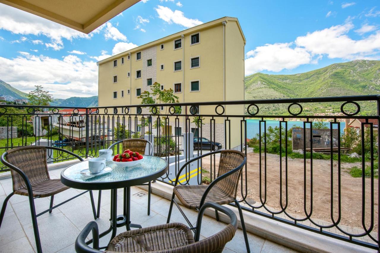 2Montenegro Limeta Apartments With Pool Cattaro Esterno foto