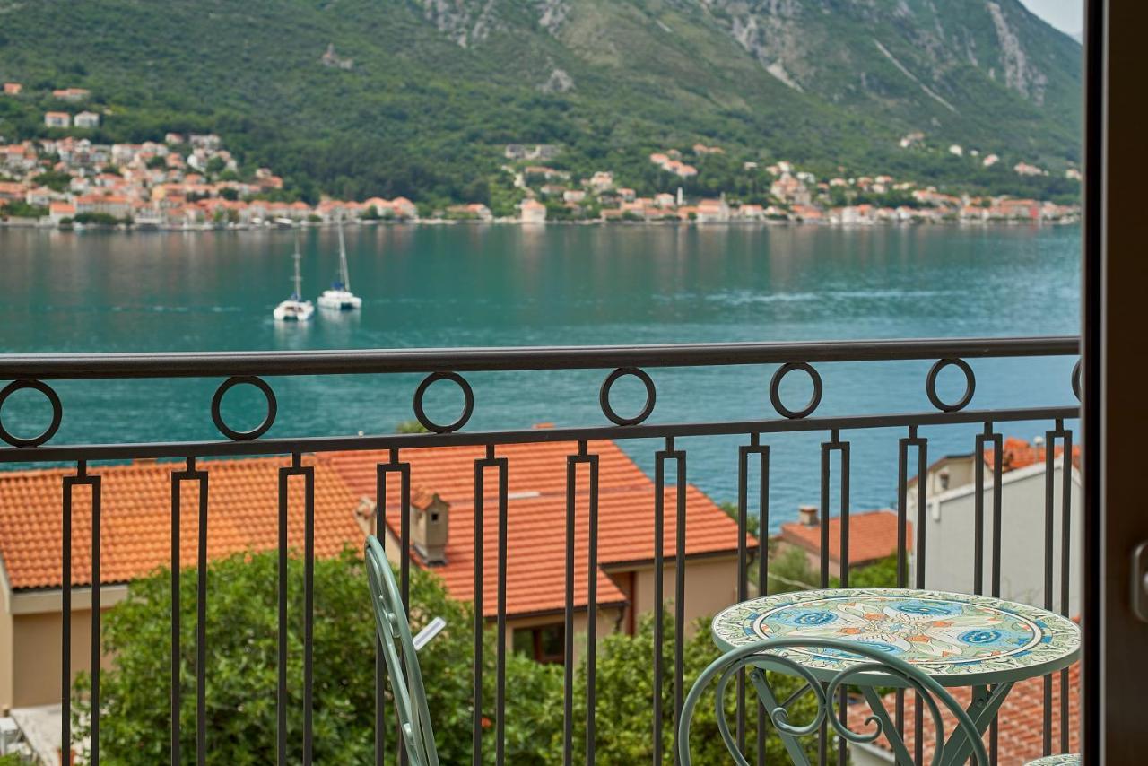 2Montenegro Limeta Apartments With Pool Cattaro Esterno foto